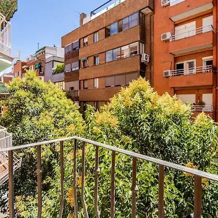 Bien Situado Y Comodo Madrid Exterior photo